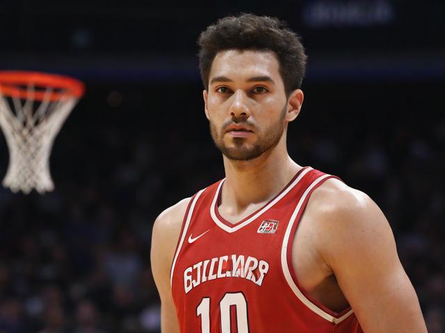 “九游app_ 关键时刻：NBA最难忘的绝杀瞬间”，nba最厉害的绝杀球