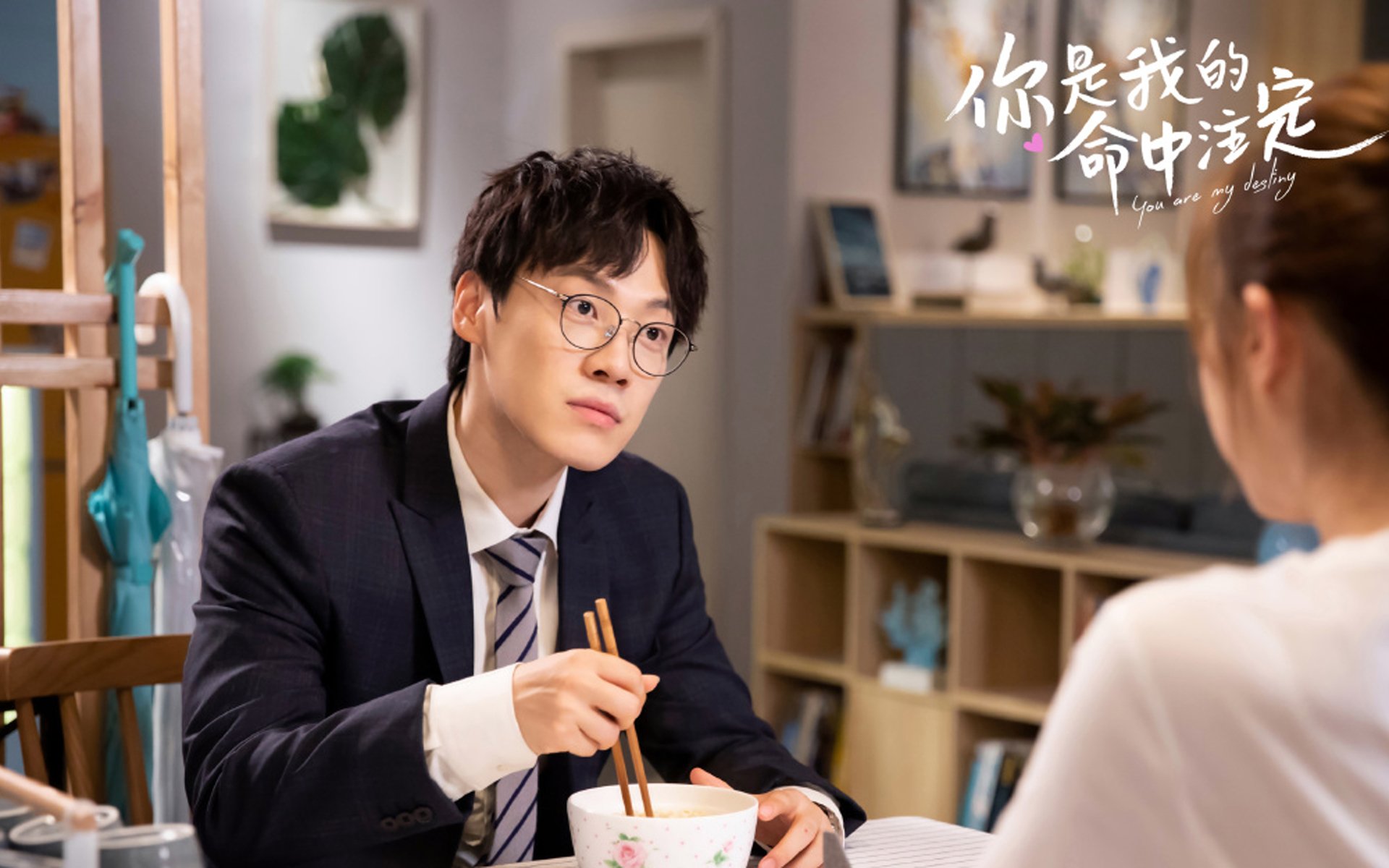 曼联中场大将伤愈归队，球队备战展现信心，曼联著名中场球员