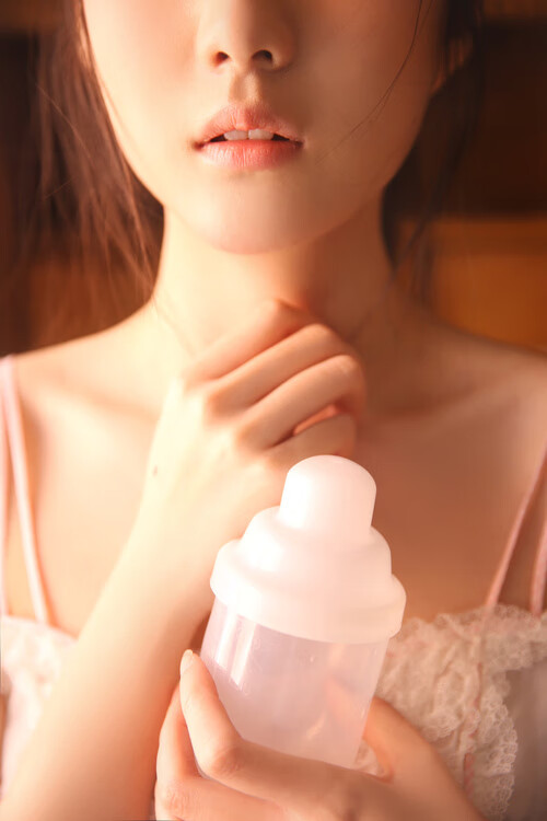 女子足球发展计划注重基础设施完善优化训练条件，女子足球训练基地
